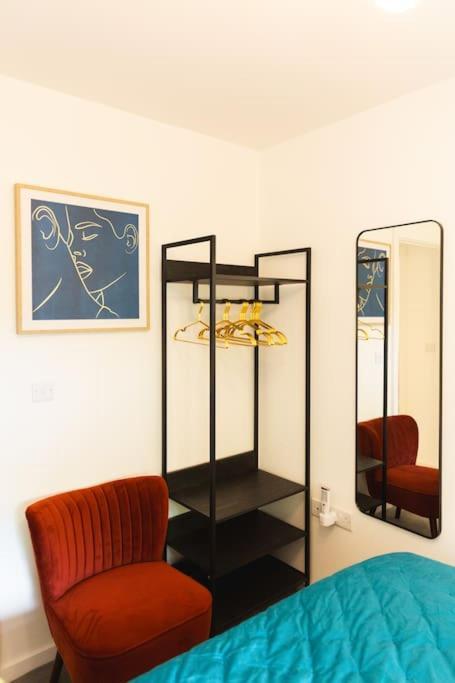 Waterside 2 Bed Apartment Taunton & Free Off Road Parking & Wifi Exterior foto