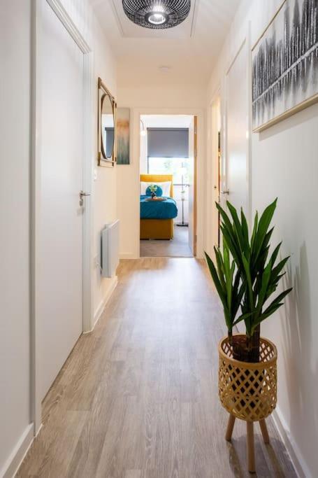 Waterside 2 Bed Apartment Taunton & Free Off Road Parking & Wifi Exterior foto