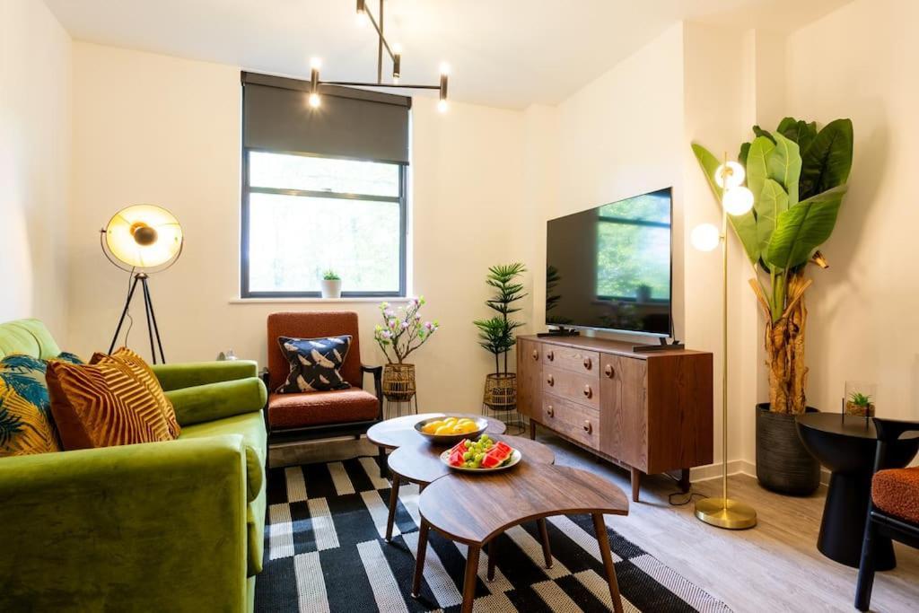 Waterside 2 Bed Apartment Taunton & Free Off Road Parking & Wifi Exterior foto